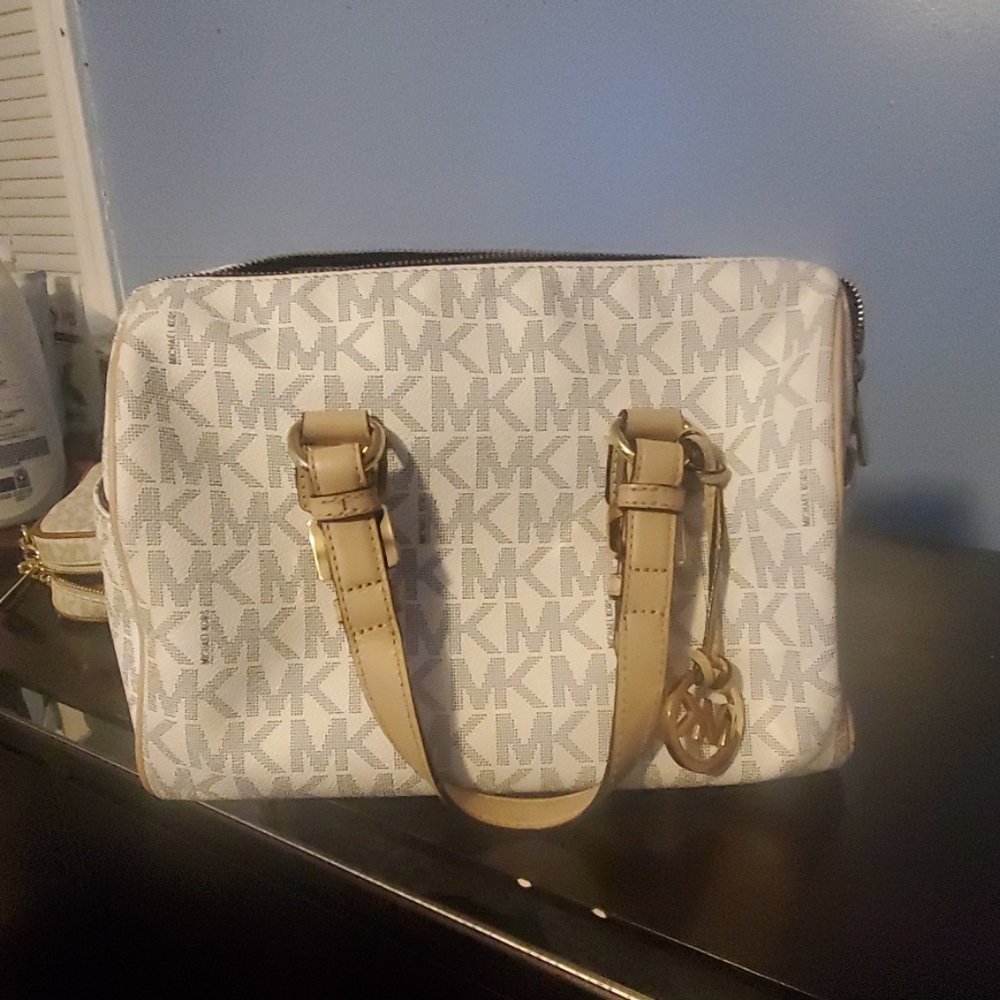 Michael Kors bag